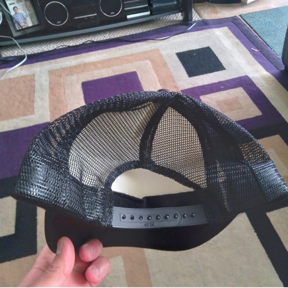 VANS hat - Picture 2 of 3